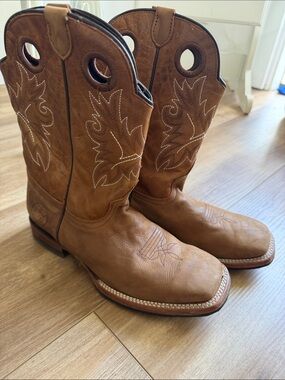 Classic Tan Leather Western Pull-On Calf boots